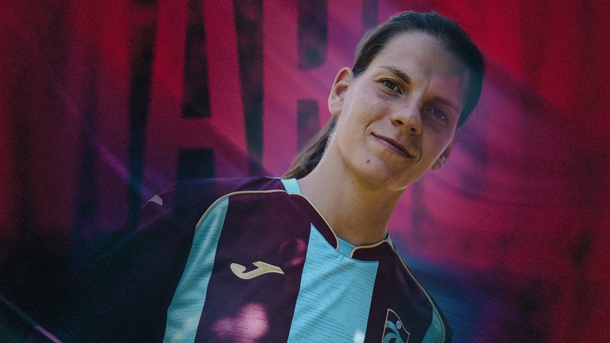 Trabzonspor'dan orta saha transferi! Marija Aleksic imzayı attı