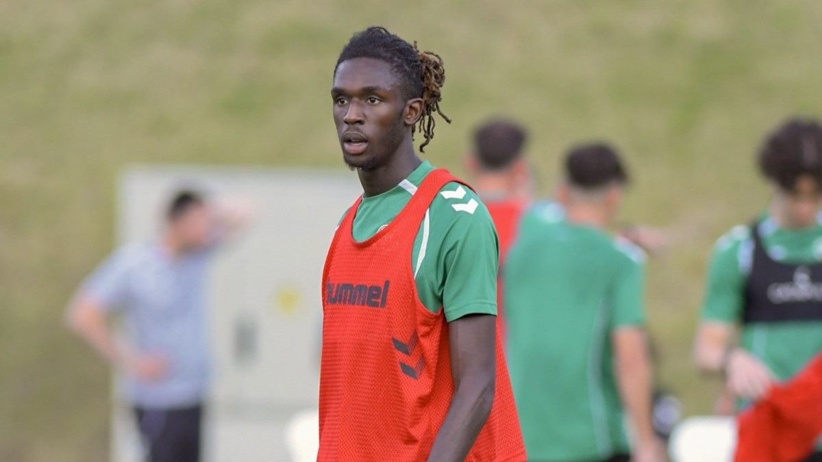 FLAŞ | Konyaspor'da transfer masası dağıldı! Oyuncu kampı terk etti
