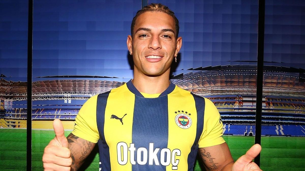 Diego Carlos'a öyle bir teklif geldi ki Fenerbahçe 1 saniye düşünmeden reddetti