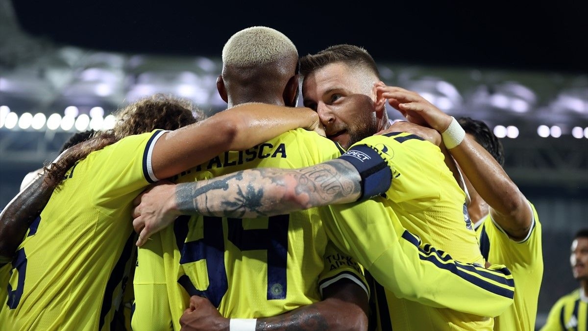 Gornik Zabrze - Fenerbahçe maçı ne zaman, saat kaçta, hangi kanalda? İlk 11'ler...