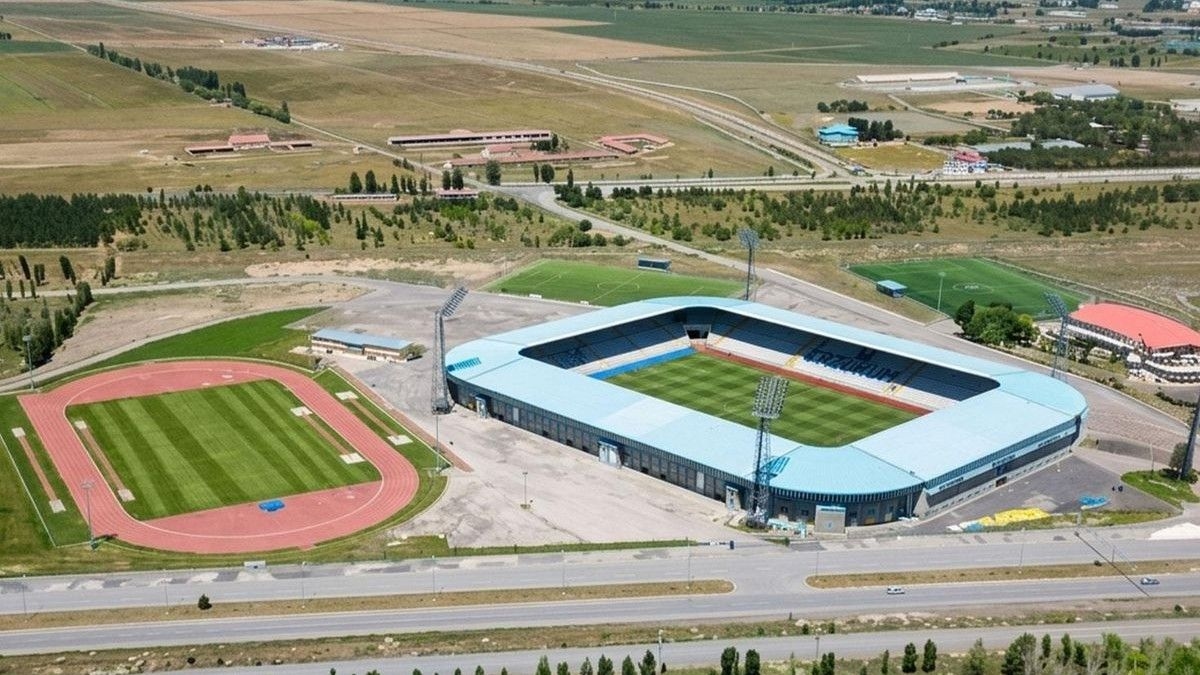 Dadaşlar’a Süper Lig müjdesi! Erzurum Stadı için dev operasyon başladı