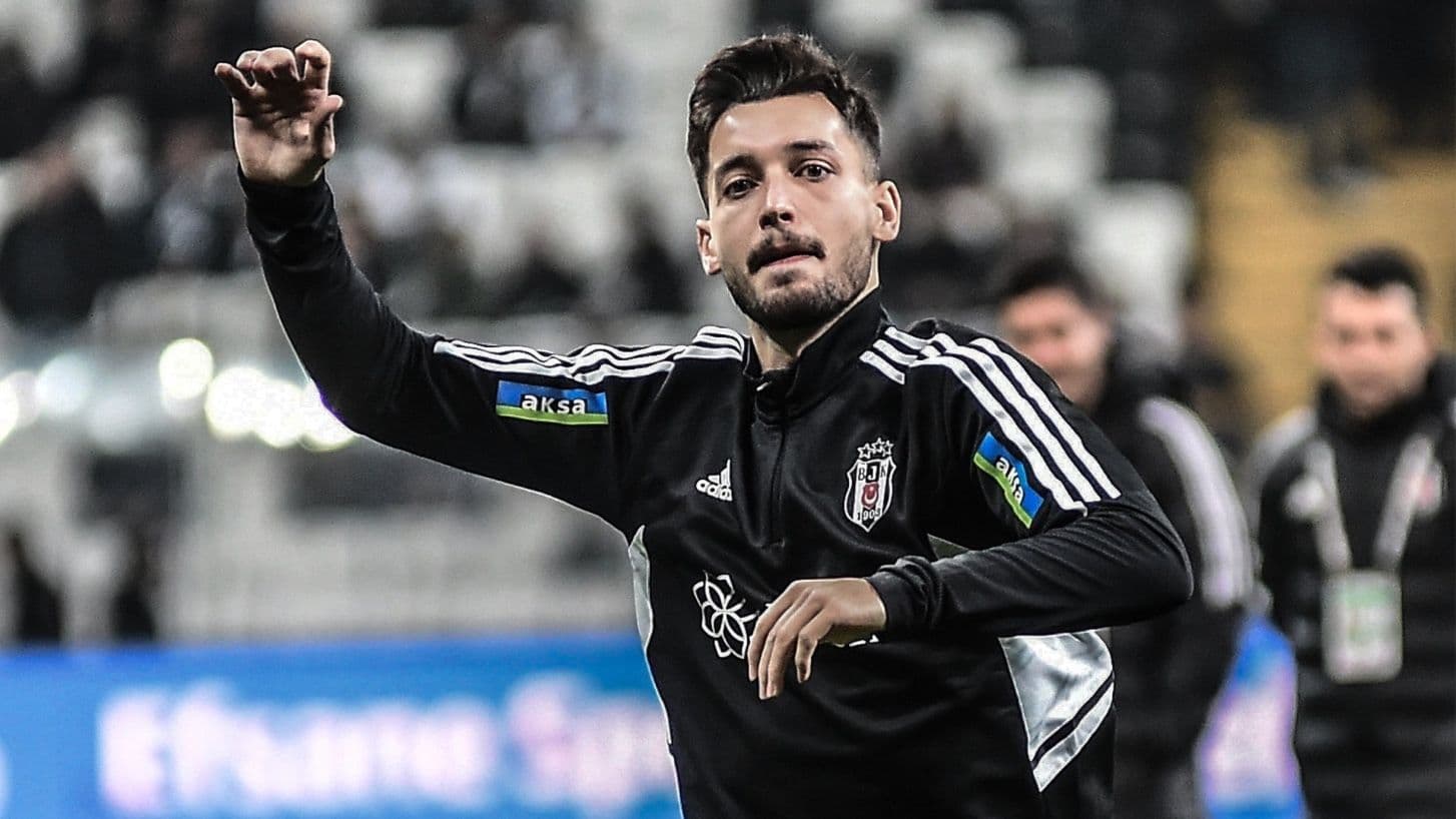 Beşiktaşlı Tayyip Talha Sanuç'un yeni adresi Rizespor oluyor
