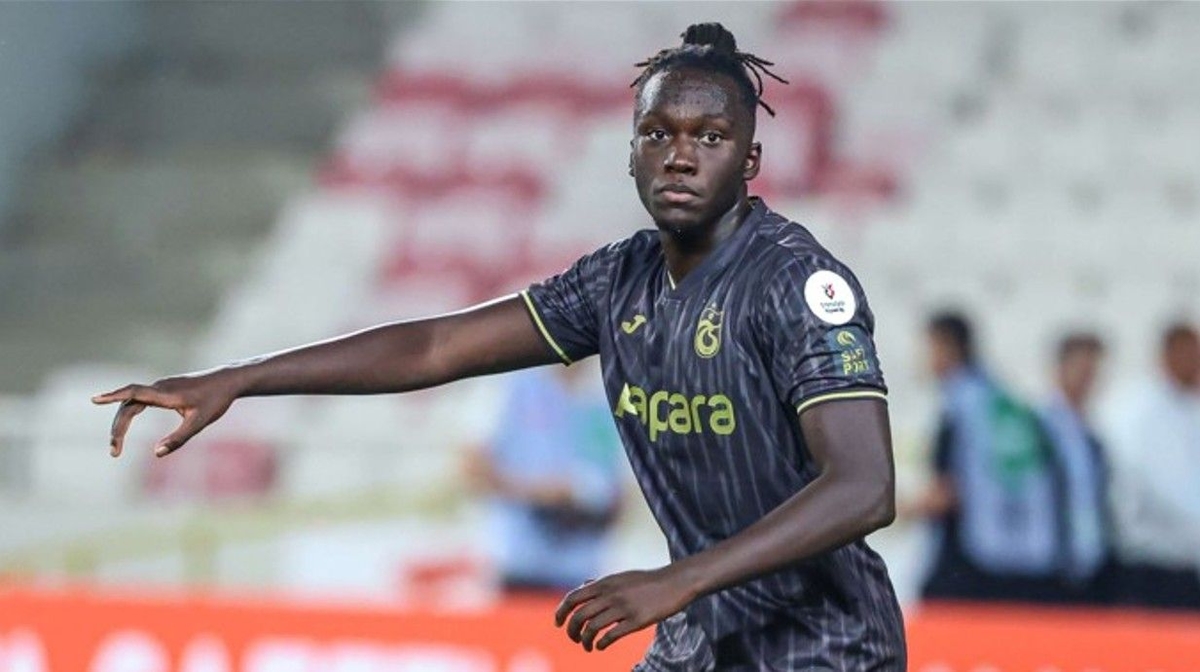 Avrupa devi Trabzonspor'un Fransız futbolcusu Batista Mendy için teklif yaptı