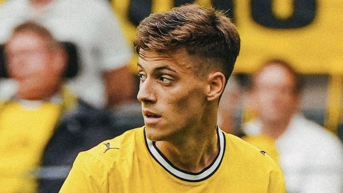 Giannis Konstantelias, ilk Bundesliga maçında kötü sakatlandı