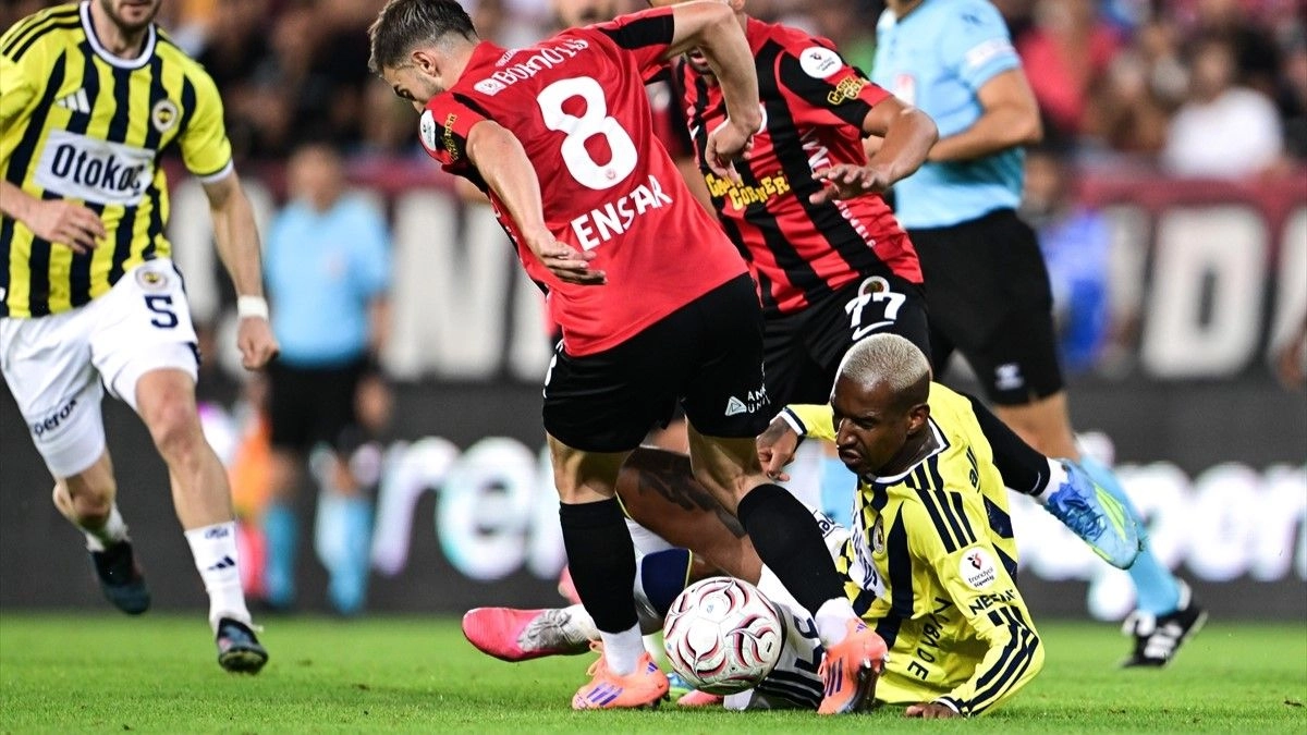 Gençlerbirliği 2-1 Fenerbahçe maçı geniş özeti (Yazılı)