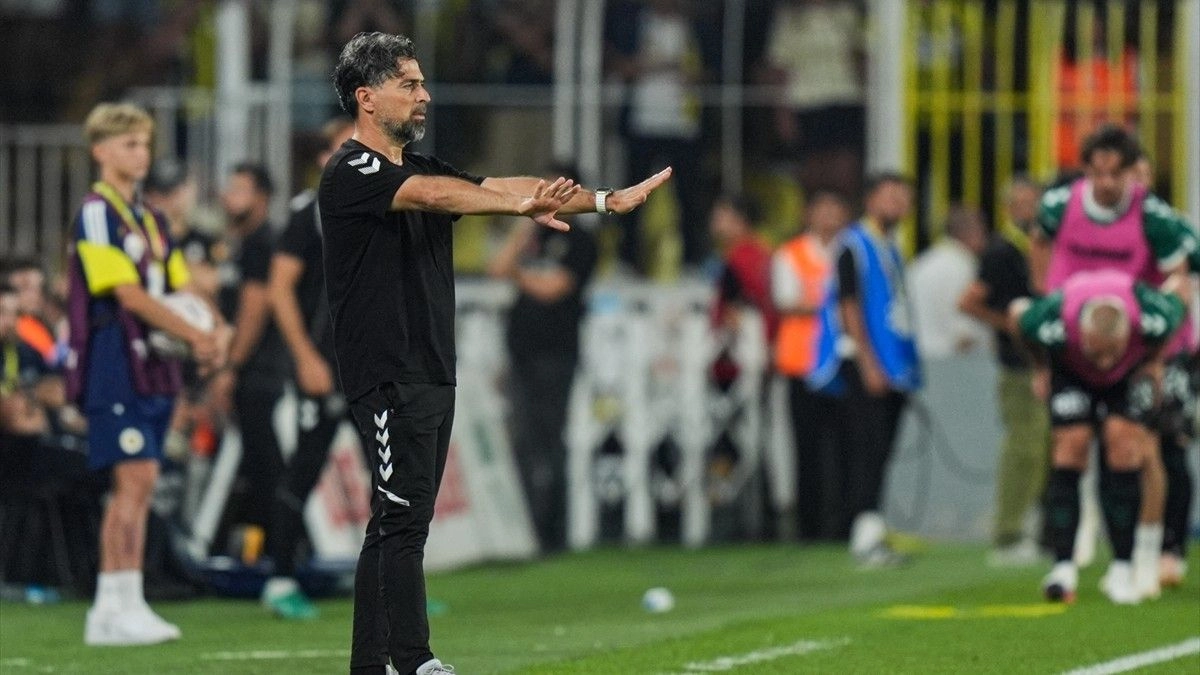 İlhan Palut: "Adil Demirbağ’ın Fenerbahçe’ye transferinden haberim yok"