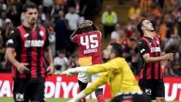 Son şampiyon Galatasaray'a Rams Park'ta soğuk duş! Osimhen ipten aldı