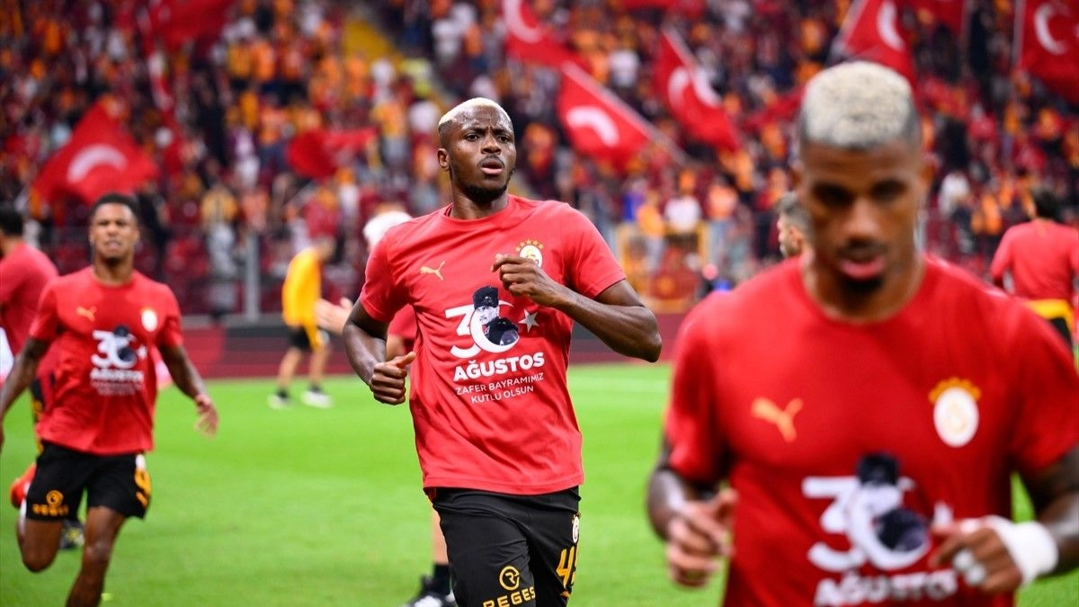 Galatasaray'da maç öncesi şok değişiklik! Uğurcan Çakır çıkmadı