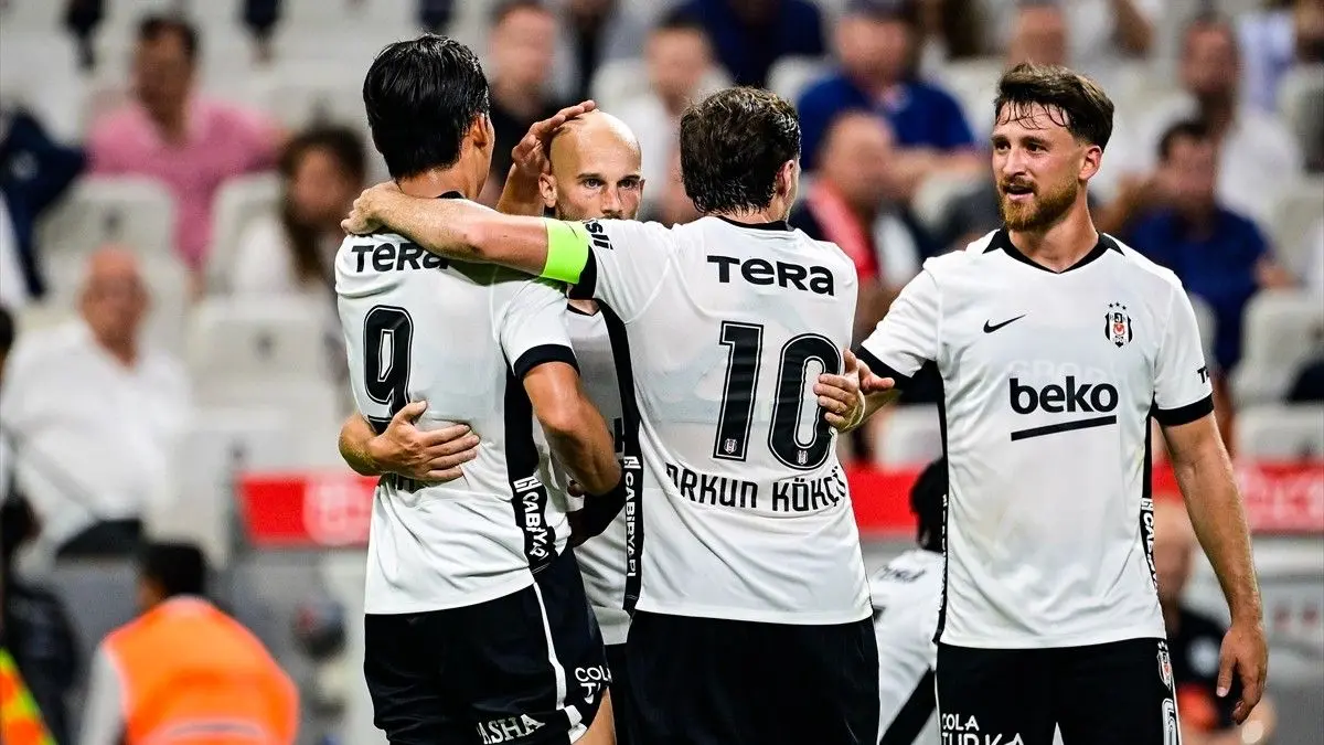 Beşiktaş, Süper Lig'e sahasında iyi başlıyor