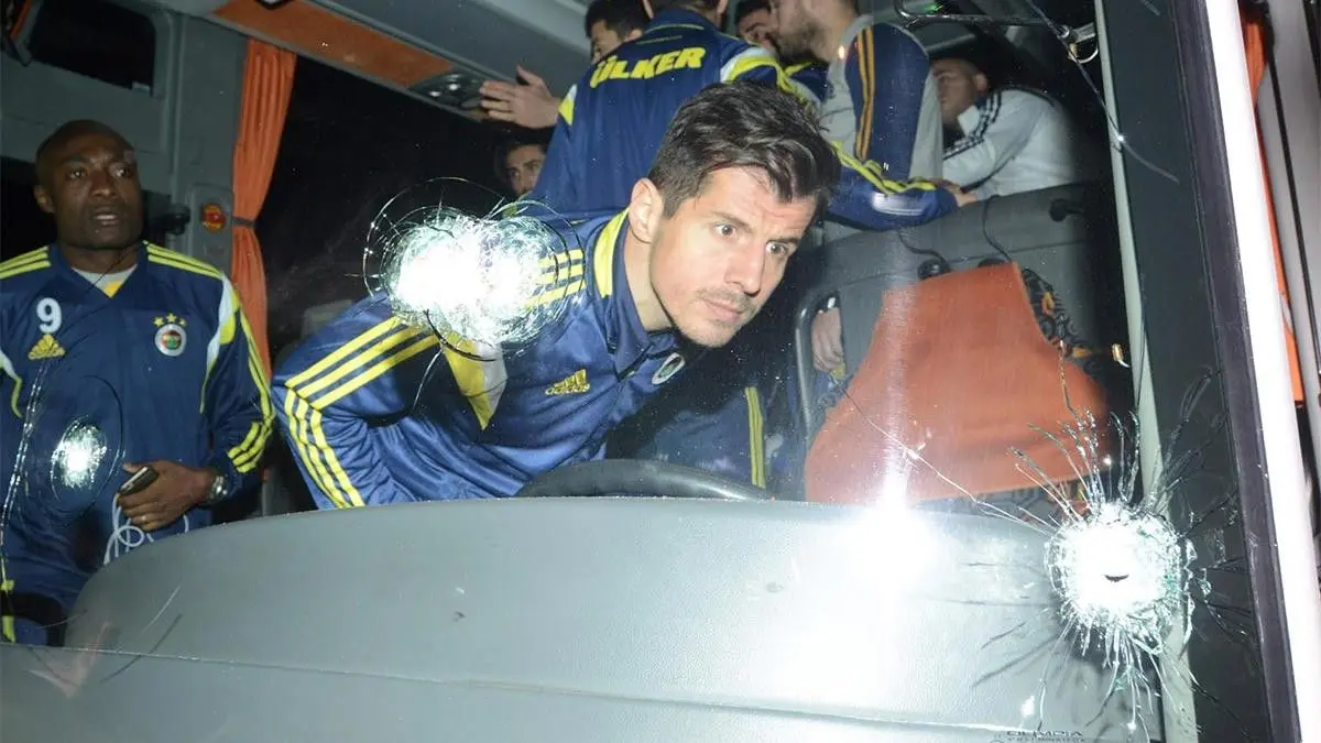 Fenerbahçe otobüsüne saldırı soruşturmasında yeni gelişme! Tutuklama kararı...