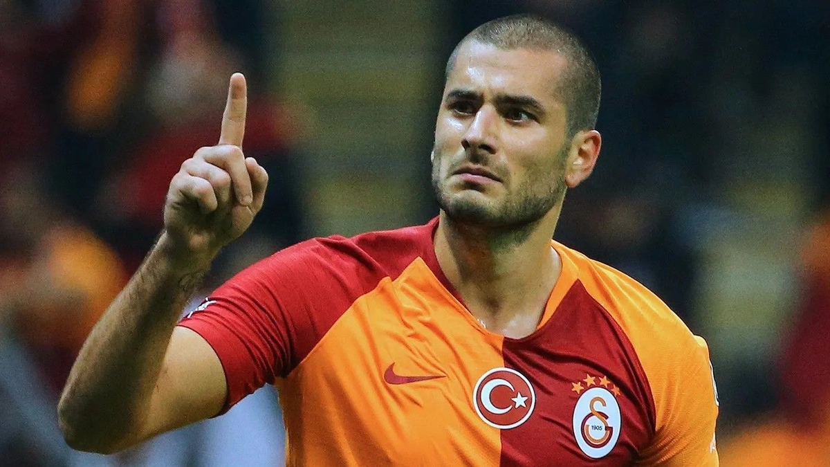 Eren Derdiyok, Galatasaray'a geri döndü! İşte görevi...