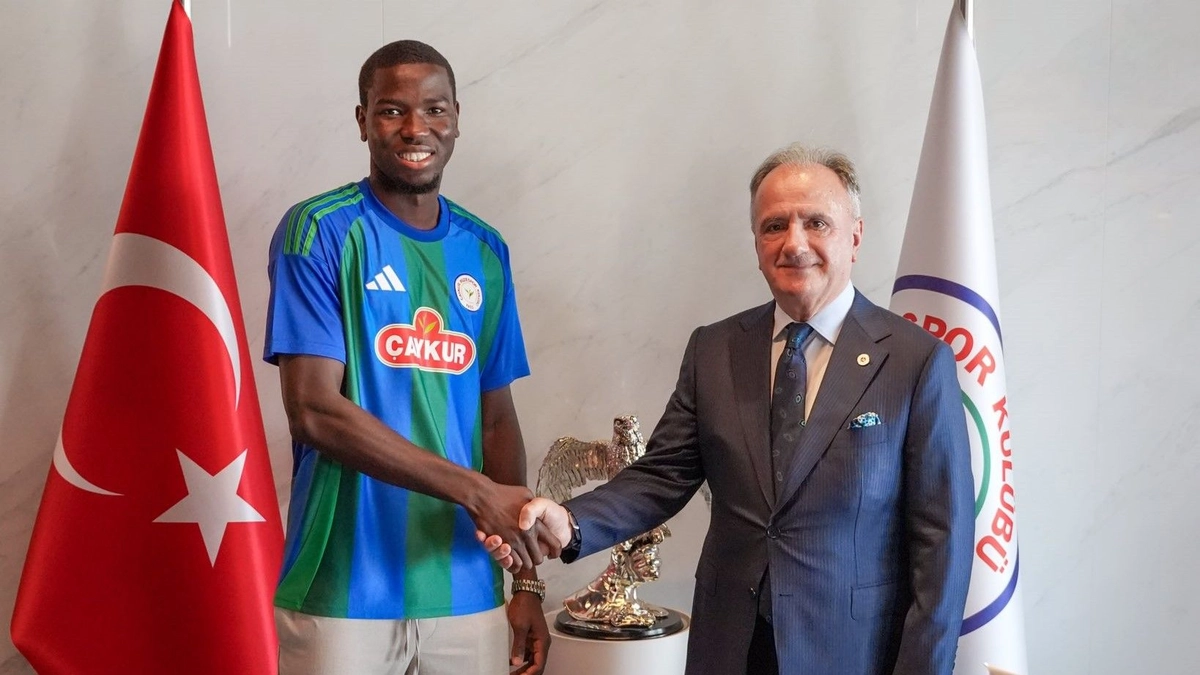 Çaykur Rizespor, Moussa Diakite'yi transfer etti