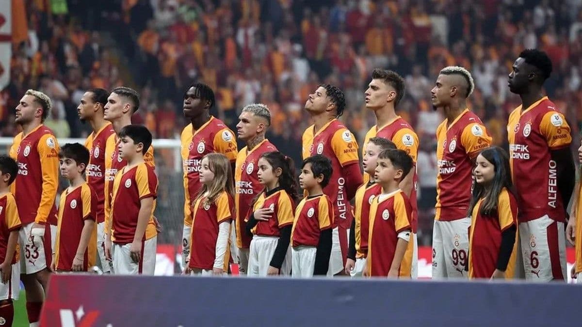 Dursun Özbek'e reddetmesi zor teklif! Kapı bu kez Osimhen için çalınmadı