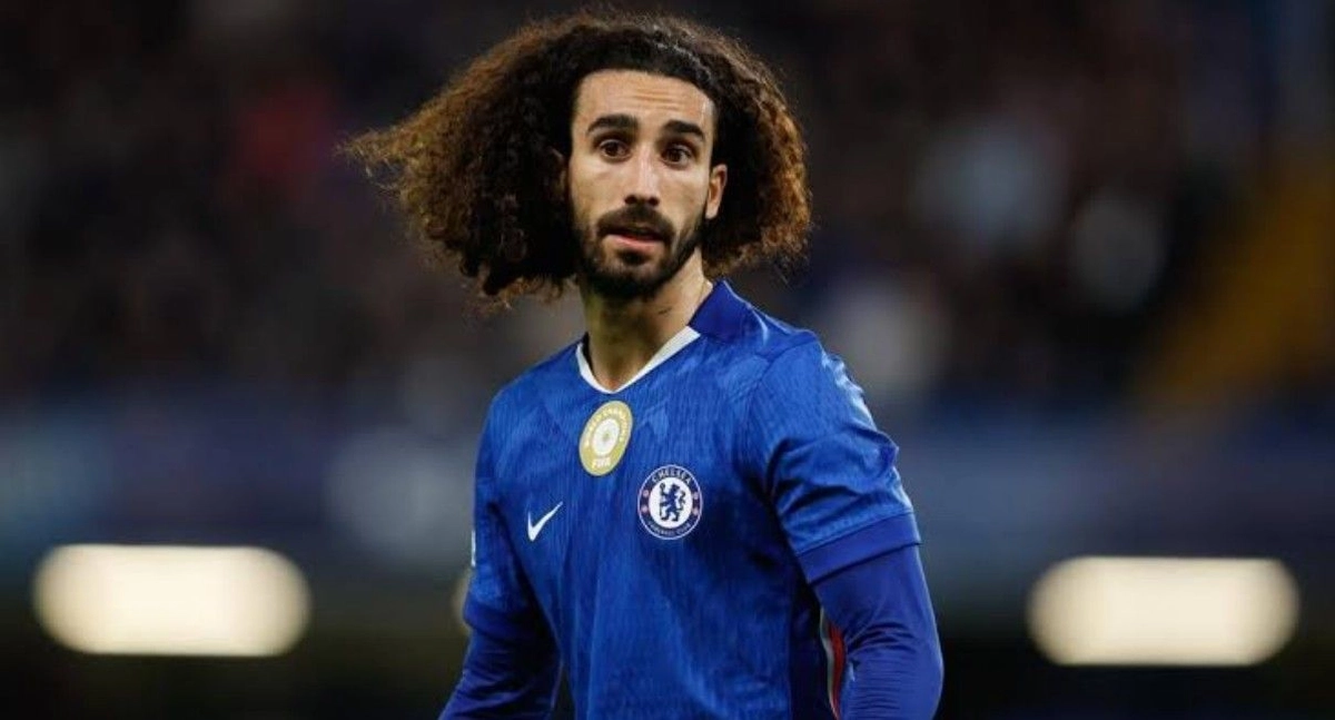 Chelsea, Real Madrid'e sattığı Cucurella'nın yerini doldurdu! 5 yıllık imza