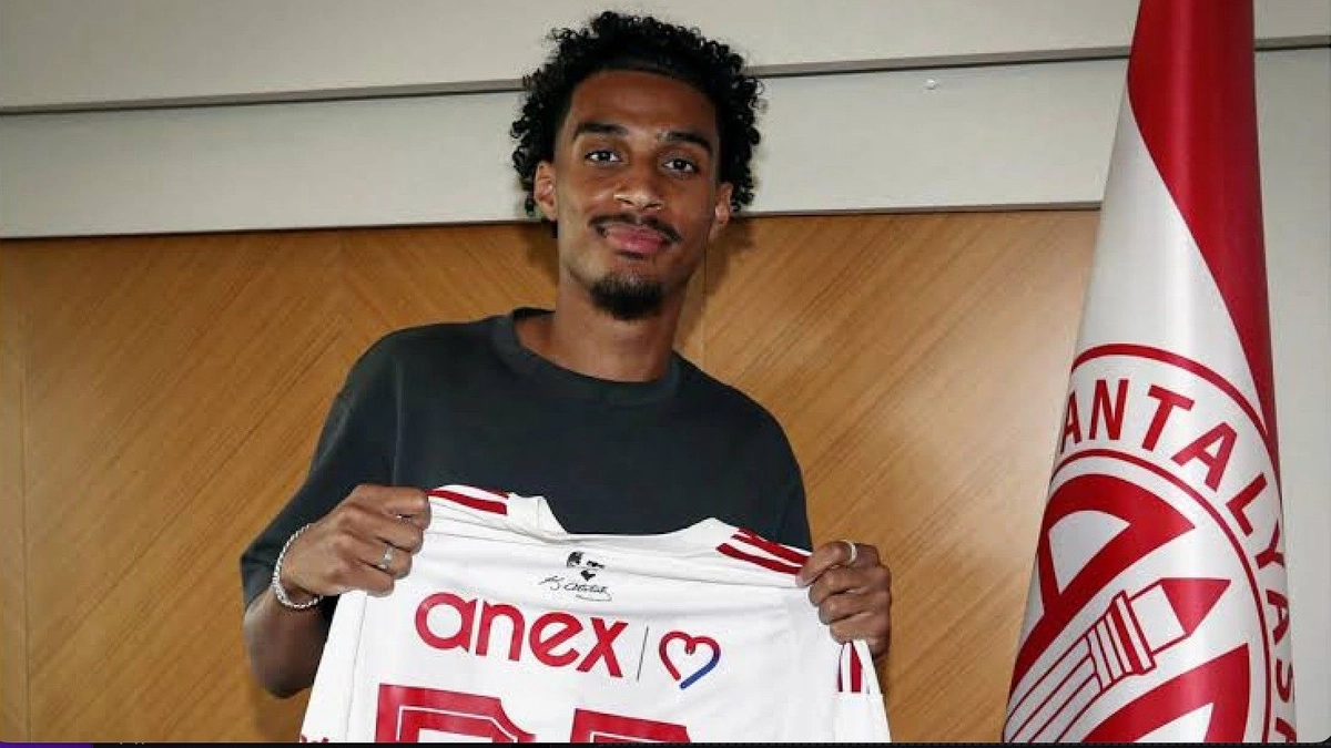 İlk Ajansspor duyurdu, Antalyaspor açıkladı! Ceesay transferinde Portsmouth ile anlaşma sağlandı