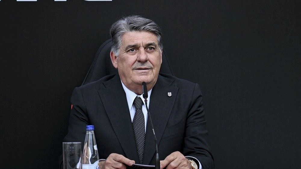 Serdal Adalı: "Vlahovic’in lisansı için İtalya'dan onay bekleniyor