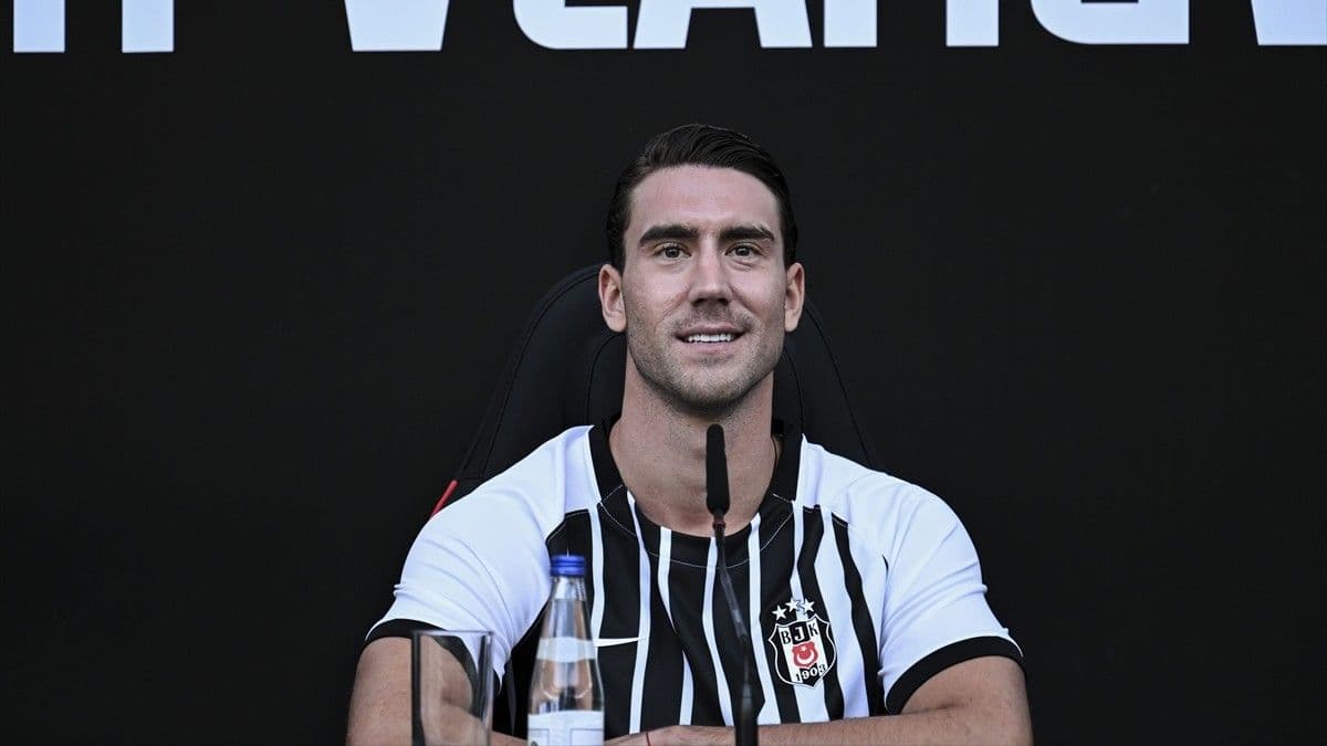 Beşiktaş'ta dikkat çeken Dusan Vlahovic gelişmesi