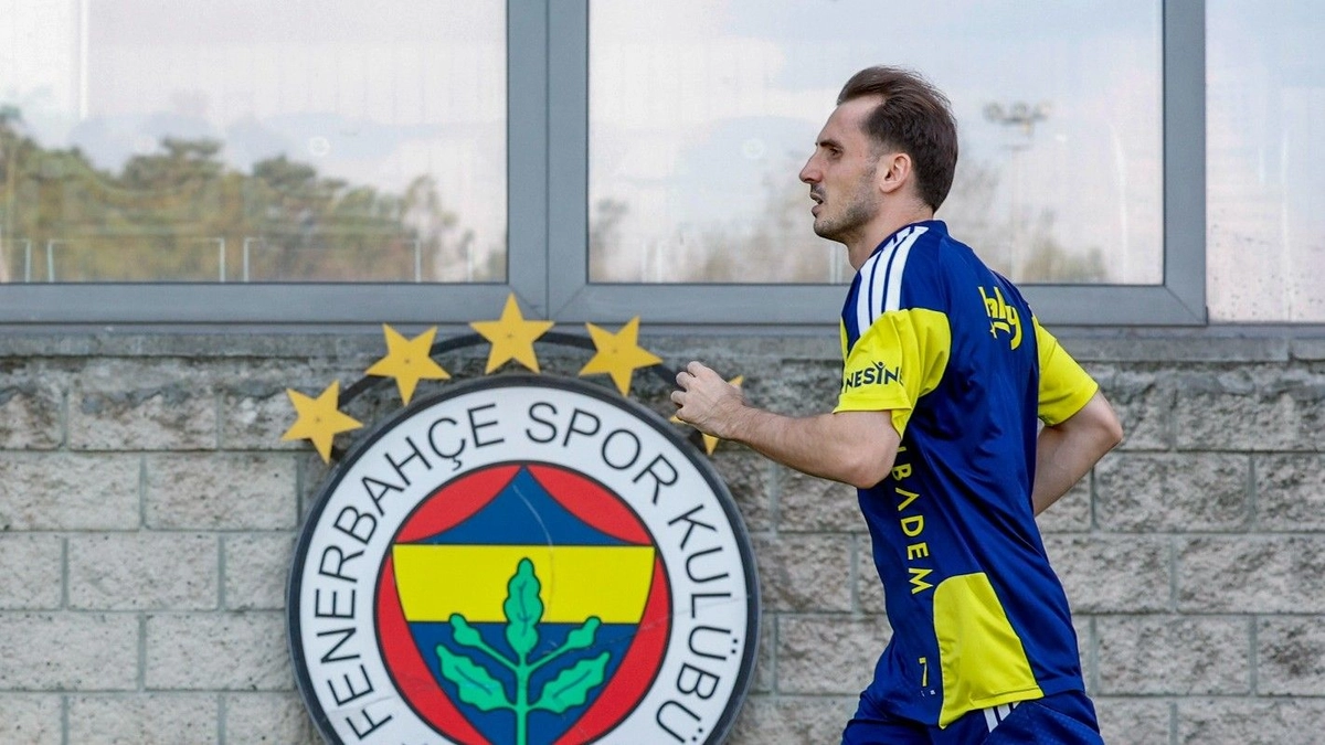 Fenerbahçe'de Kerem Aktürkoğlu sevinci! Çalışmalara başladı