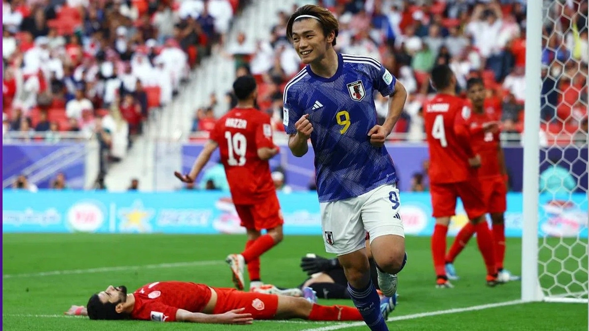 Fenerbahçe’den Ayase Ueda hamlesi! Japon golcü için transfer görüşmeleri başladı