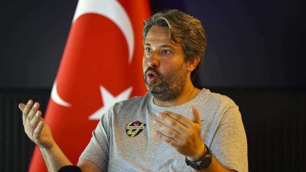 Özhan Pulat: "Beşiktaş'a saygı duyuyoruz ama..."