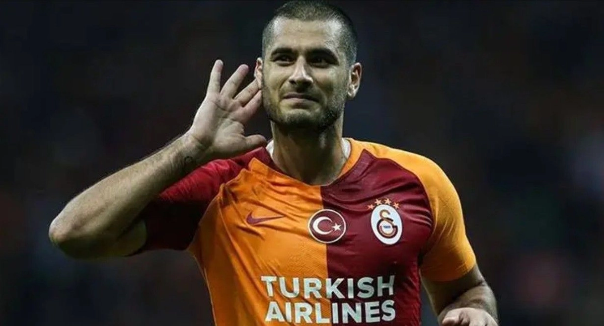 Galatasaray'dan eski futbolcusu Eren Derdiyok'a resmi teklif