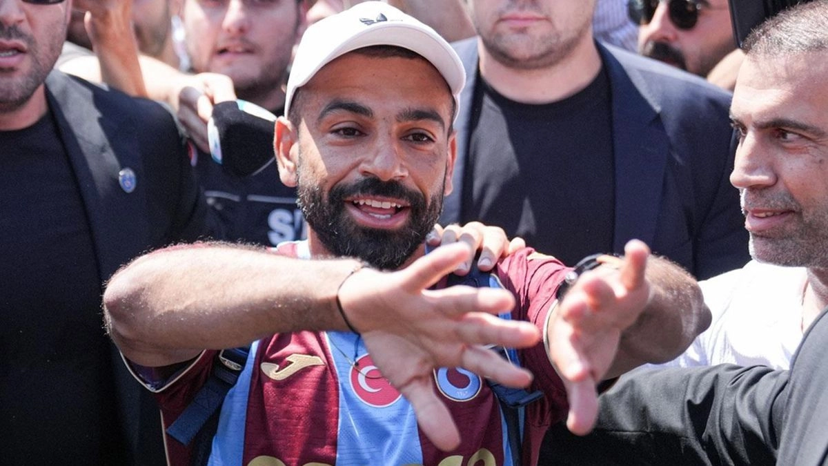 Salah'tan ilk talep! Muçi hemen onayladı