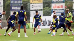 Fenerbahçe, Sturm Graz maçı hazırlıklarını sürdürdü