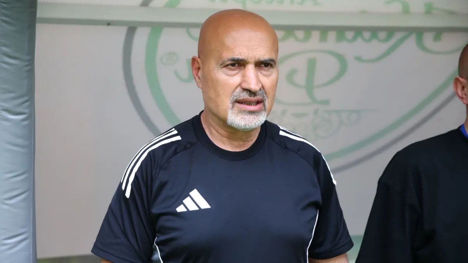 Levent Açıkgöz: "Galibiyet alamadık ama 1 puan da kaybetmekten iyidir"