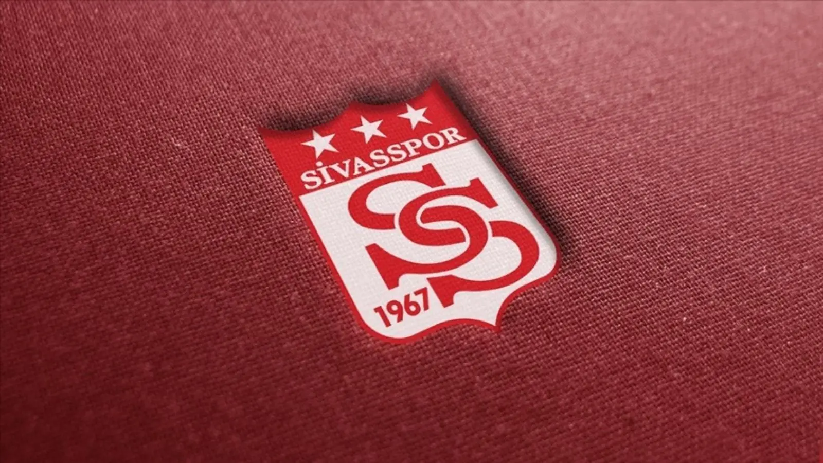 Sivasspor’da 4 imza birden
