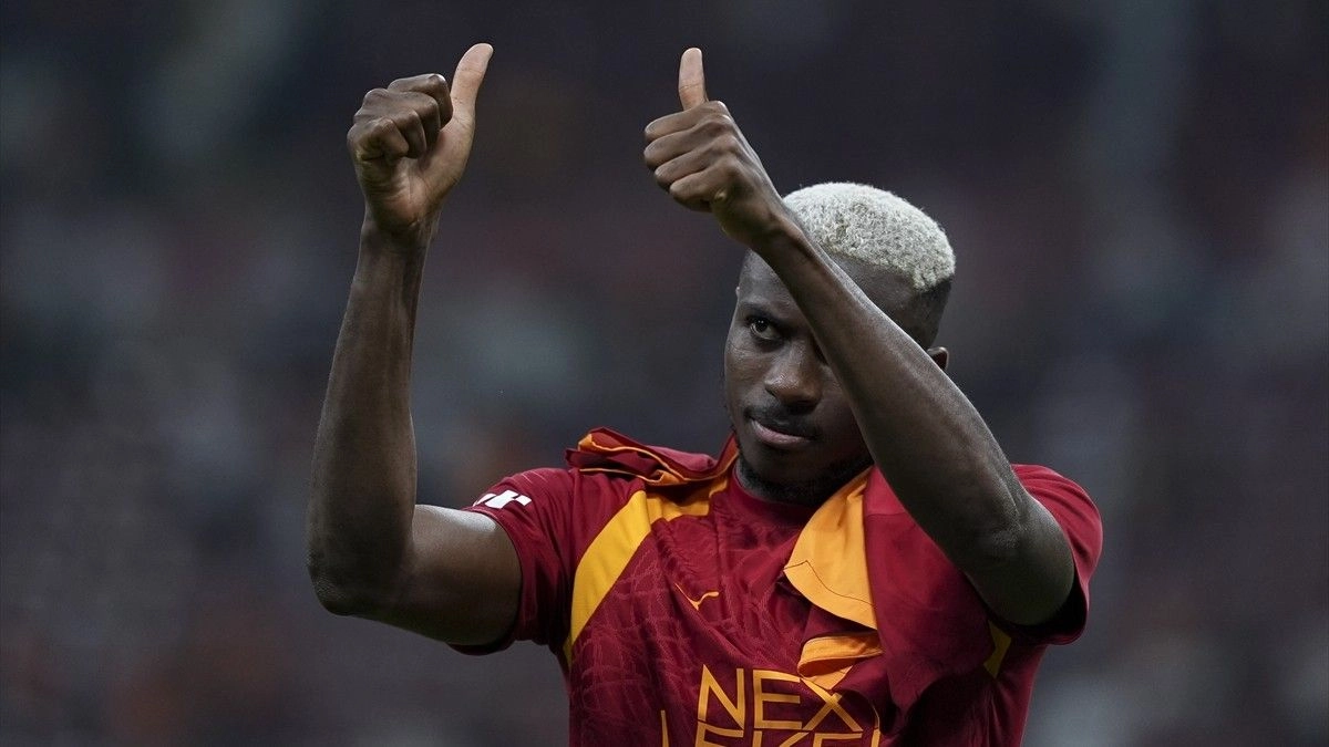 Galatasaray, Real Madrid ve Barcelona'nın istediği yıldızı Victor Osimhen ile ikna etti