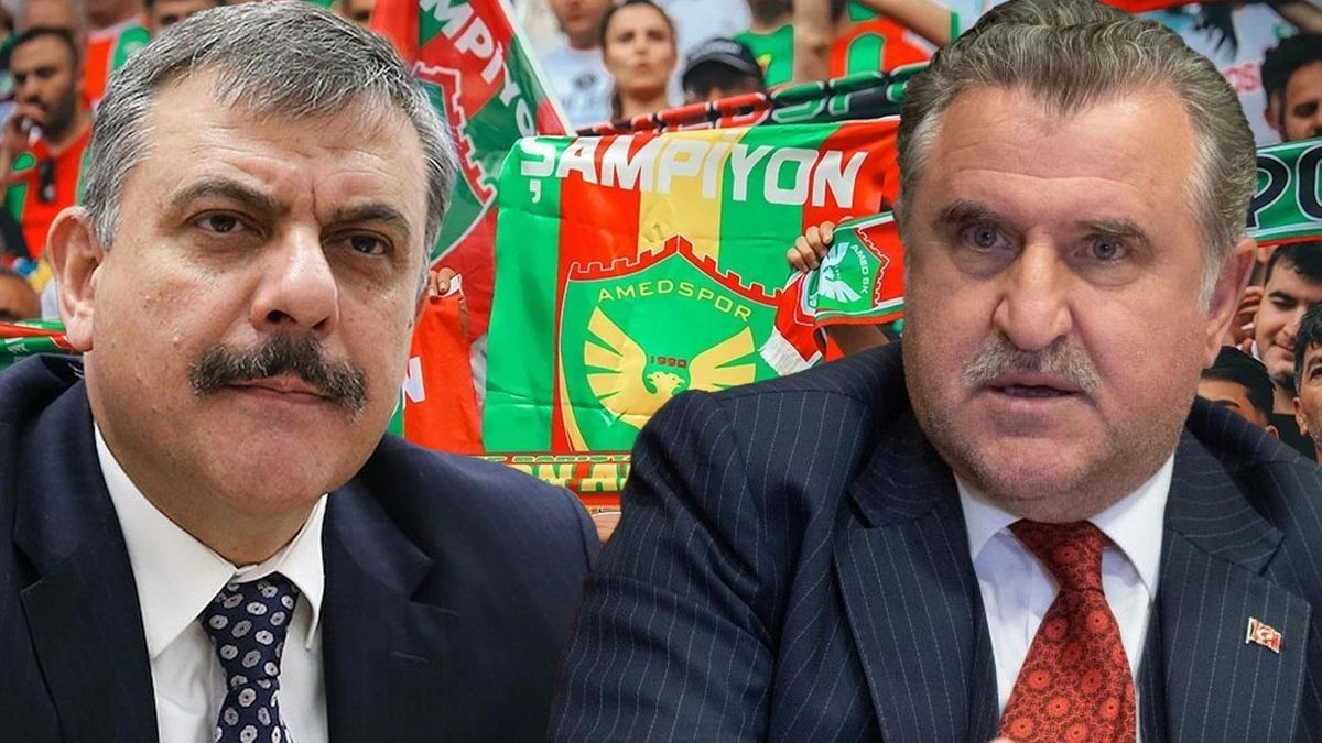 Mustafa Çiftçi ve Osman Aşkın Bak, Amedspor-Erzurumspor maçında