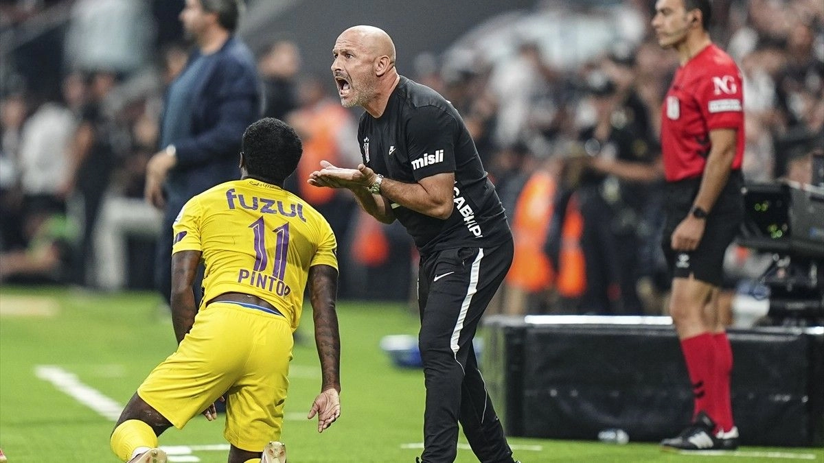 Beşiktaş, Vincenzo Italiano yönetiminde gol yemiyor: 5 maç 5 galibiyet!