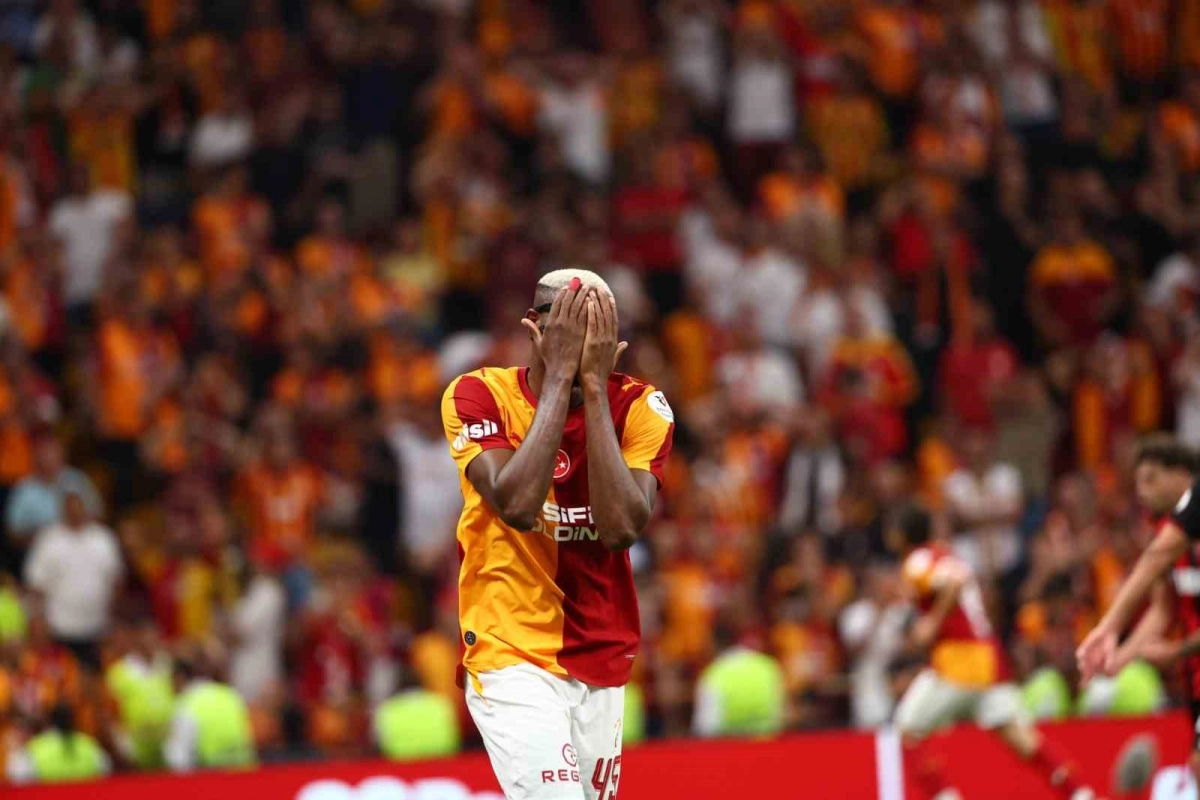 TRENDYOL SÜPER LİG’DE 2026-2027 SEZONUNUN AÇILIŞ MAÇINDA GALATASARAY, EVİNDE KARŞILAŞTIĞI ÇORUM FK İLE 2-2 BERABERE KALDI.