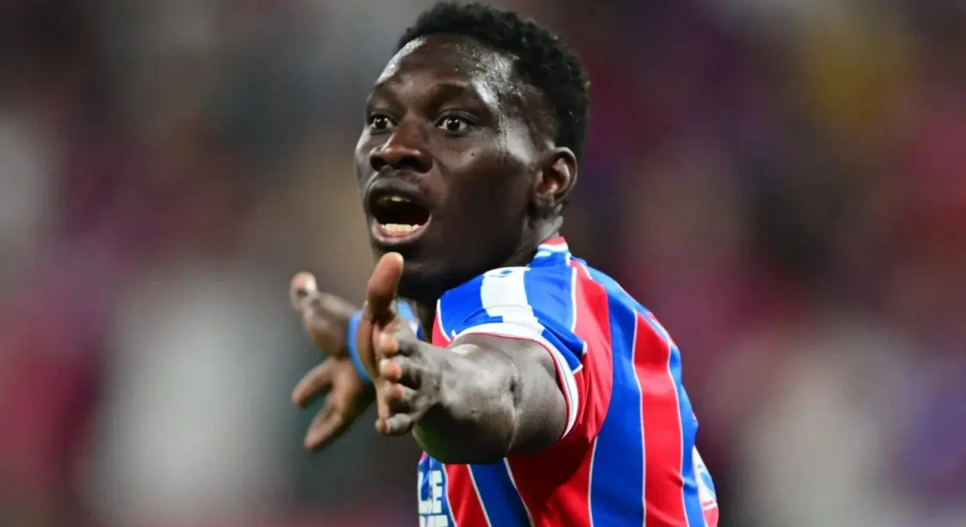 Galatasaray ile anlaştığı iddia edilen Ismaila Sarr için hocasından resmi açıklama geldi