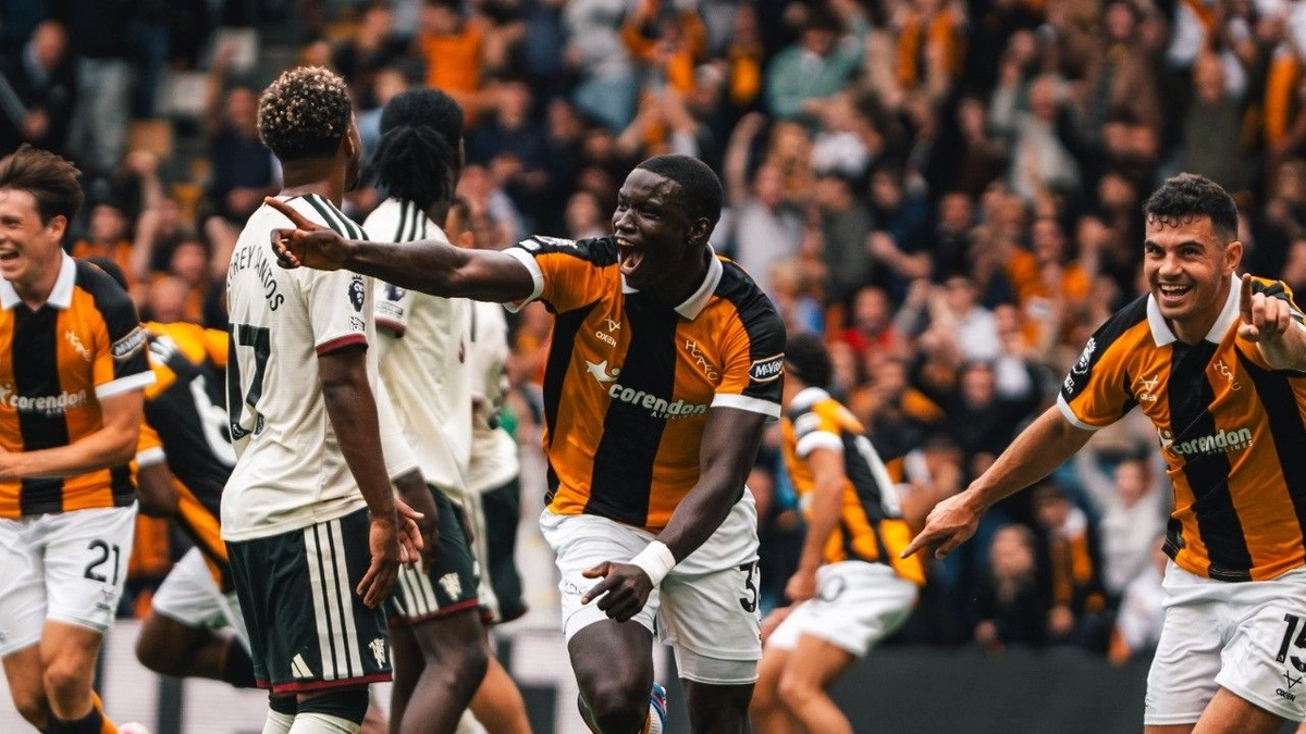 ( ÖZET - GOLLER ) Hull City - Manchester United | Maç Sonucu: 2-0