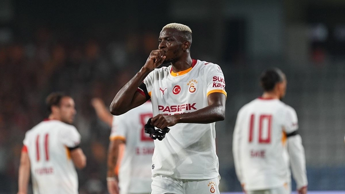 Galatasaray'da Victor Osimhen sakatlandı!