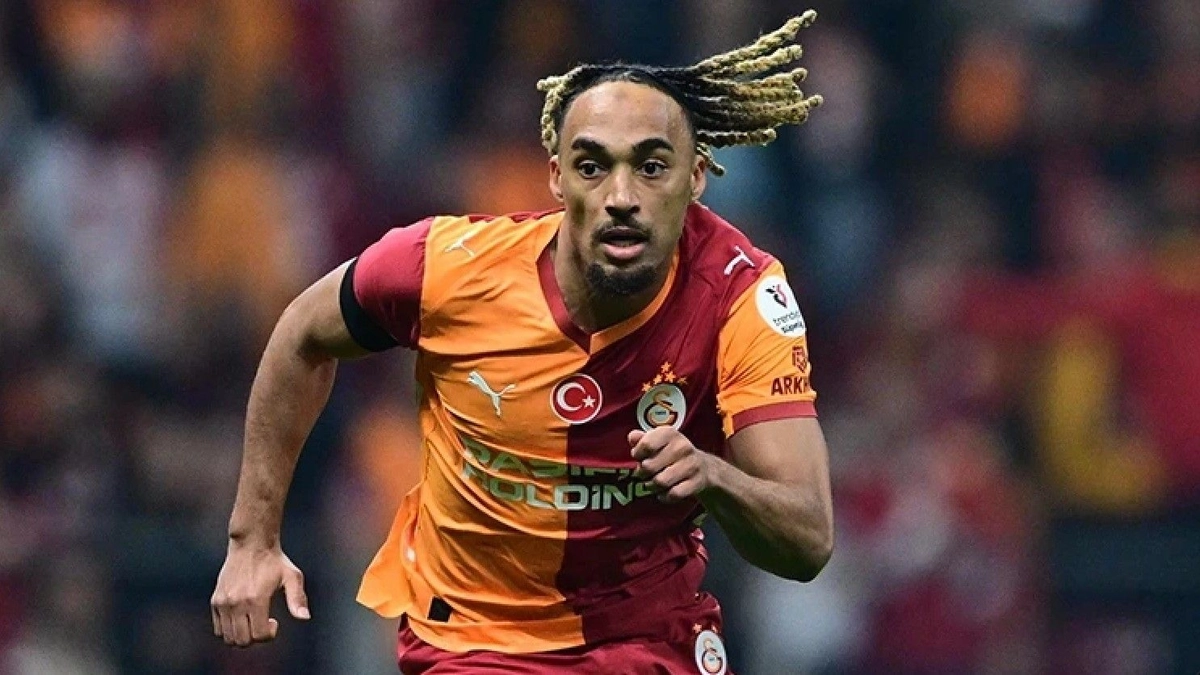 Sacha Boey Bayern Münih’te Kalıyor! Transferde Son Durum