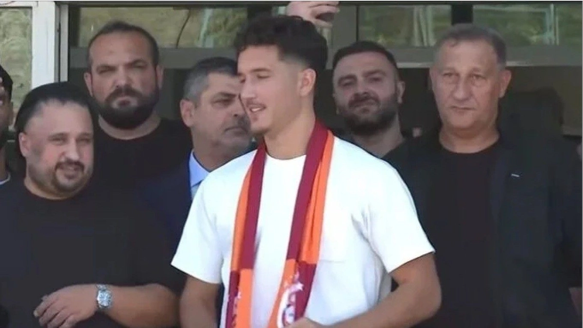 Deniz Gül'den havalimanında samimi itiraf