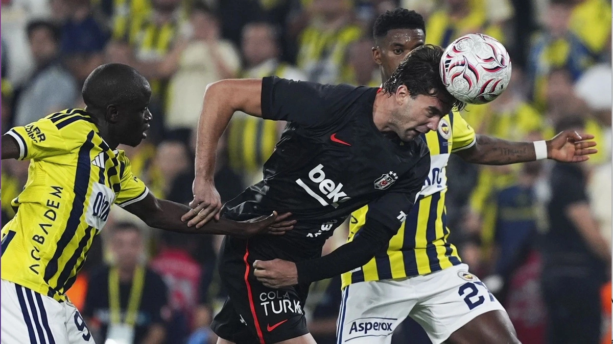 Avrupa basını, Fenerbahçe - Beşiktaş derbisini konuşuyor: Vlahovic olay oldu