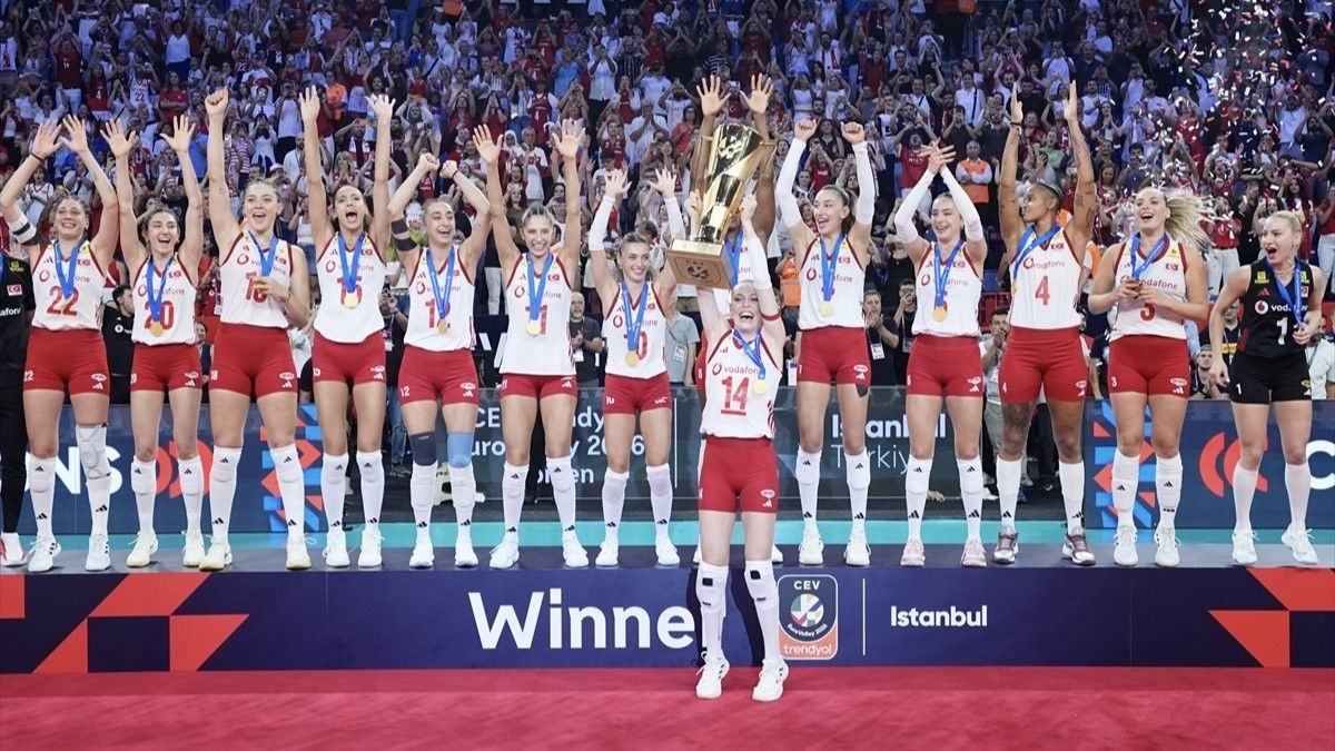 İtalya - Türkiye voleybol final maçı: 2-3 Maç sonucu, maç özeti izle