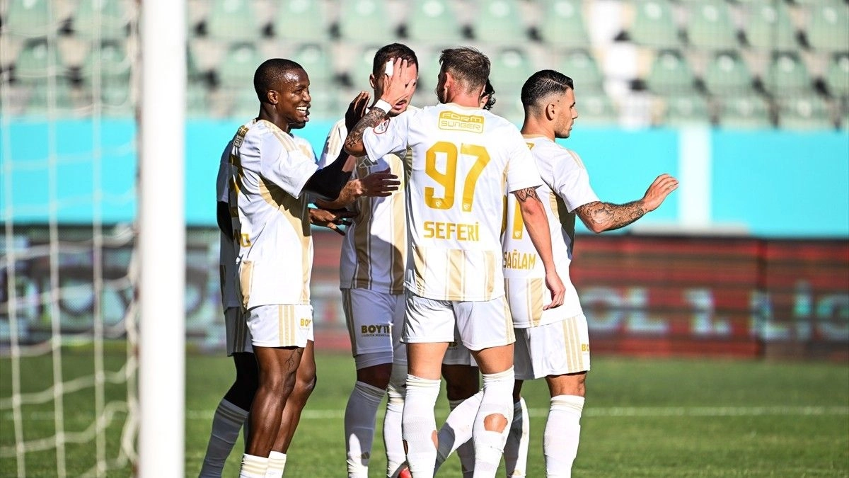 (YAZILI ÖZET) Esenler Erokspor - Kayserispor | Maç Sonucu: 0-3