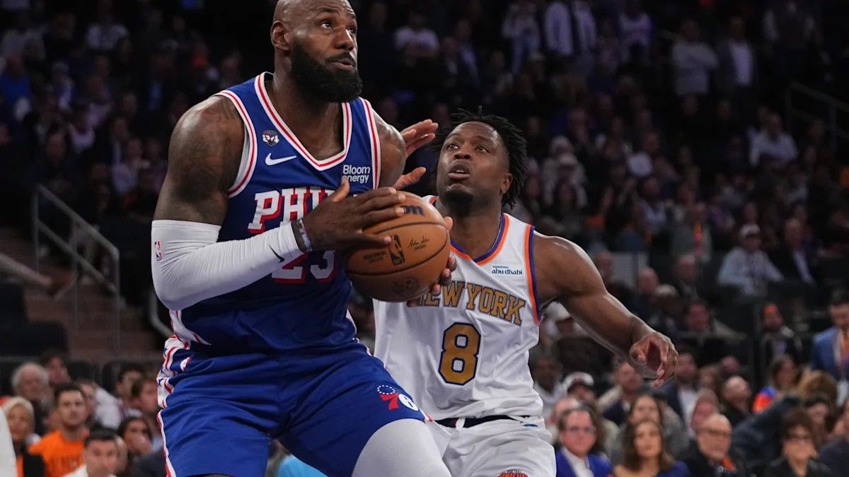 LeBron James ilk maçına çıktı, 76ers, son şampiyonu devirdi!