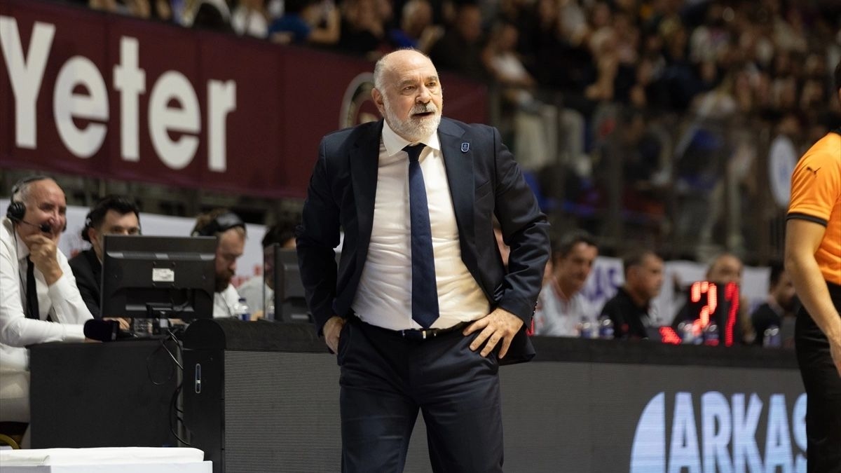 Pizzabulls Bordo Bandırma - Anadolu Efes