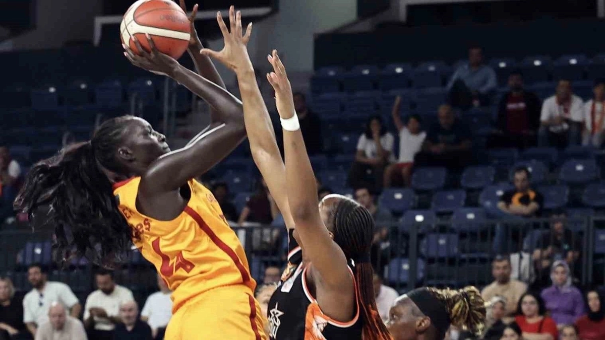 HALKBANK KADINLAR BASKETBOL SÜPER LİGİ 3. HAFTASINDA GALATASARAY, SAHASINDA ÇBK MERSİN’İ 85-62 MAĞLUP ETTİ.